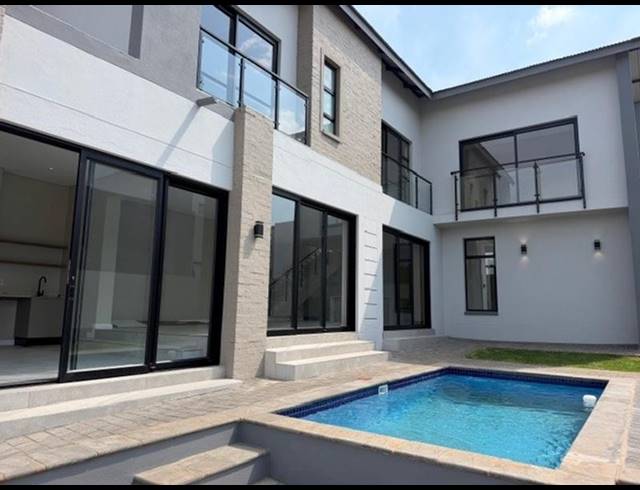 4 BEDROOM HOUSE FOR SALE IN FOUNTAINBROOK ESTATE